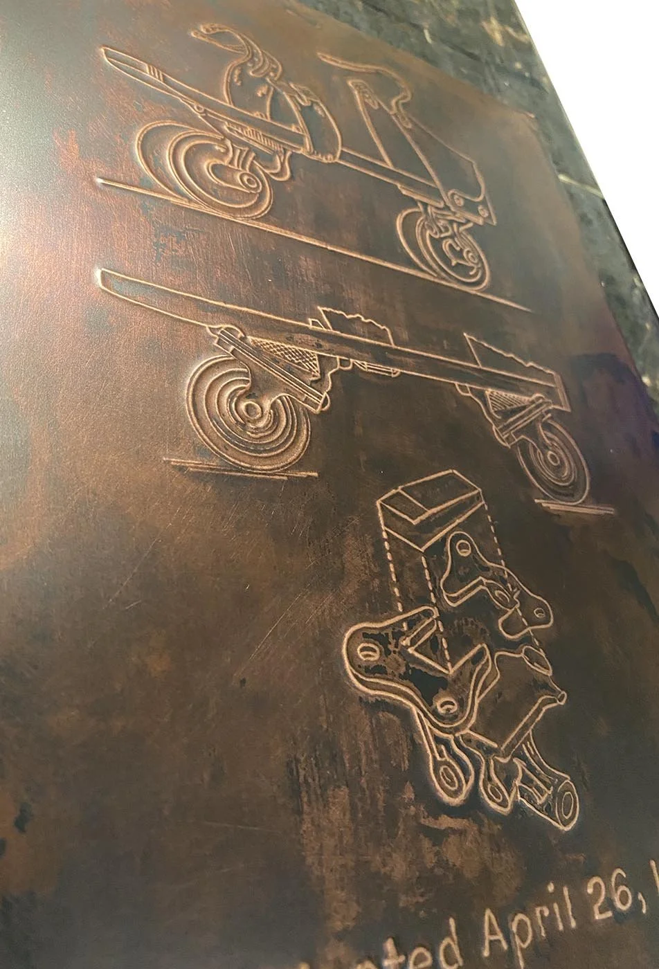 roller skate_10x13_patent_ang1_C.jpg
