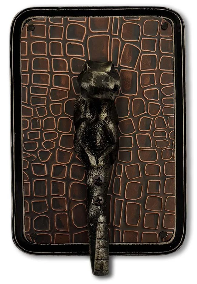trex hook_5x7 rnd_scale bkgd_H.jpg
