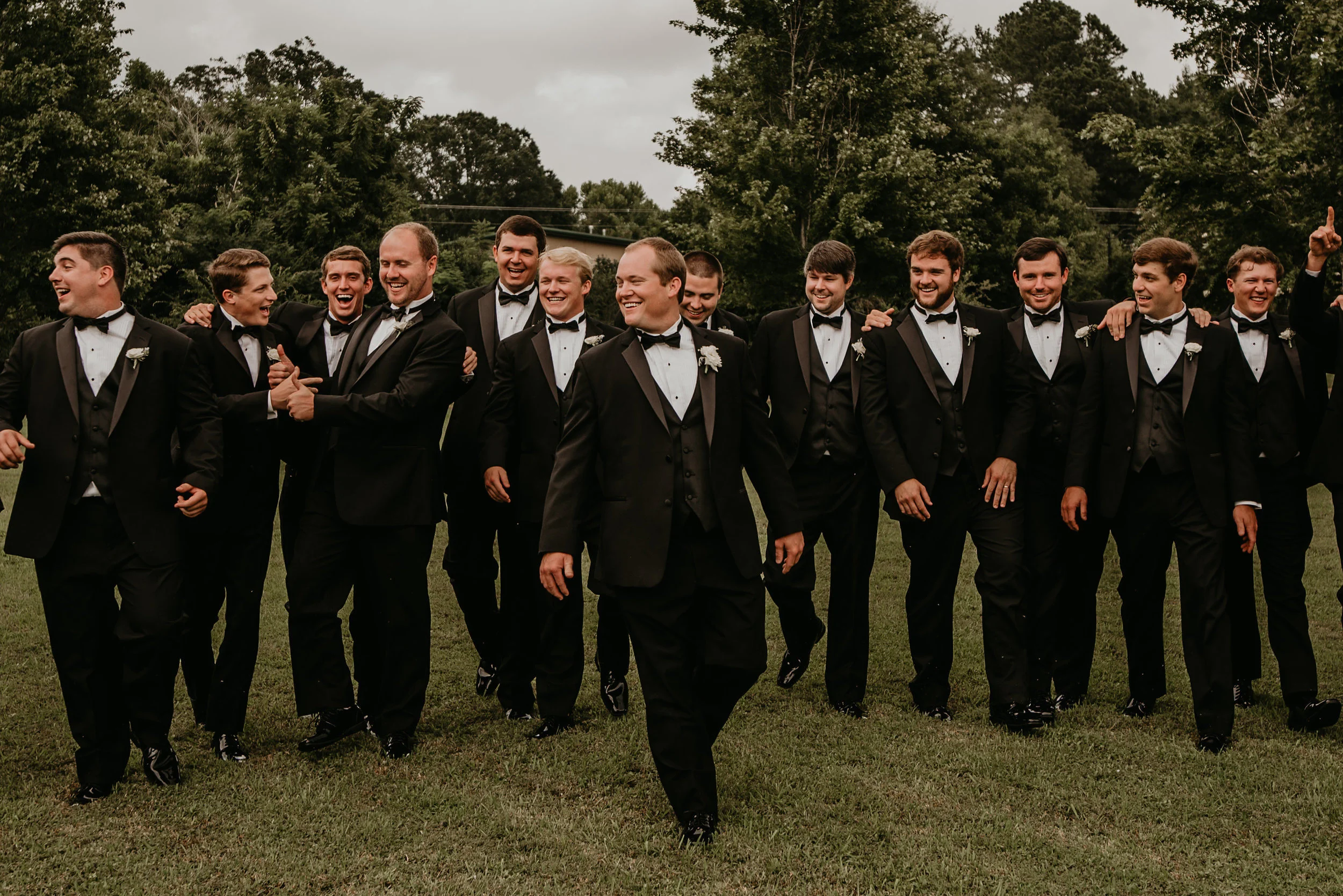 LunaRaePhotography_GilbertWeddingGroomsman-87.jpg