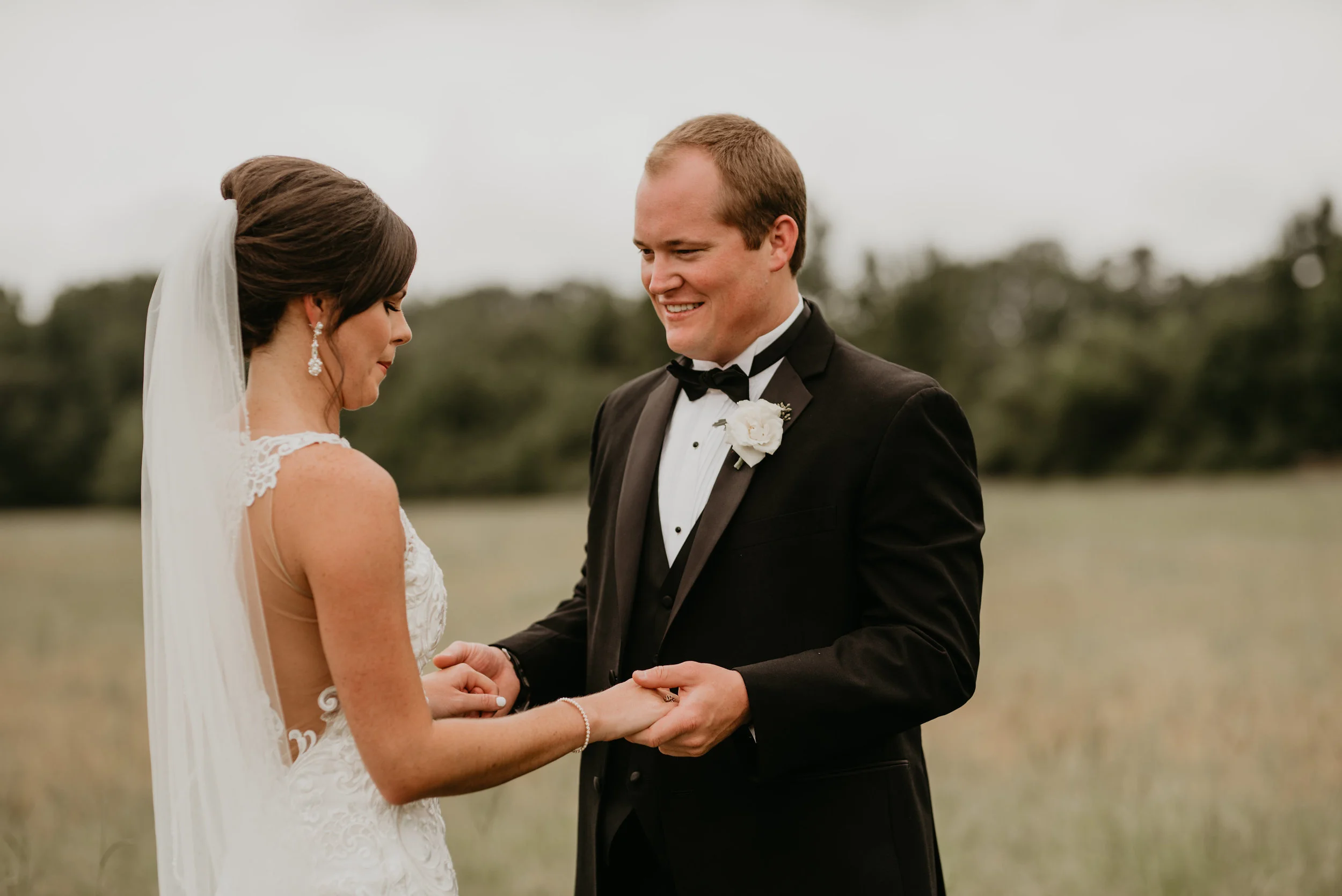 LunaRaePhotography_GilbertWeddingFirstLook-82.jpg