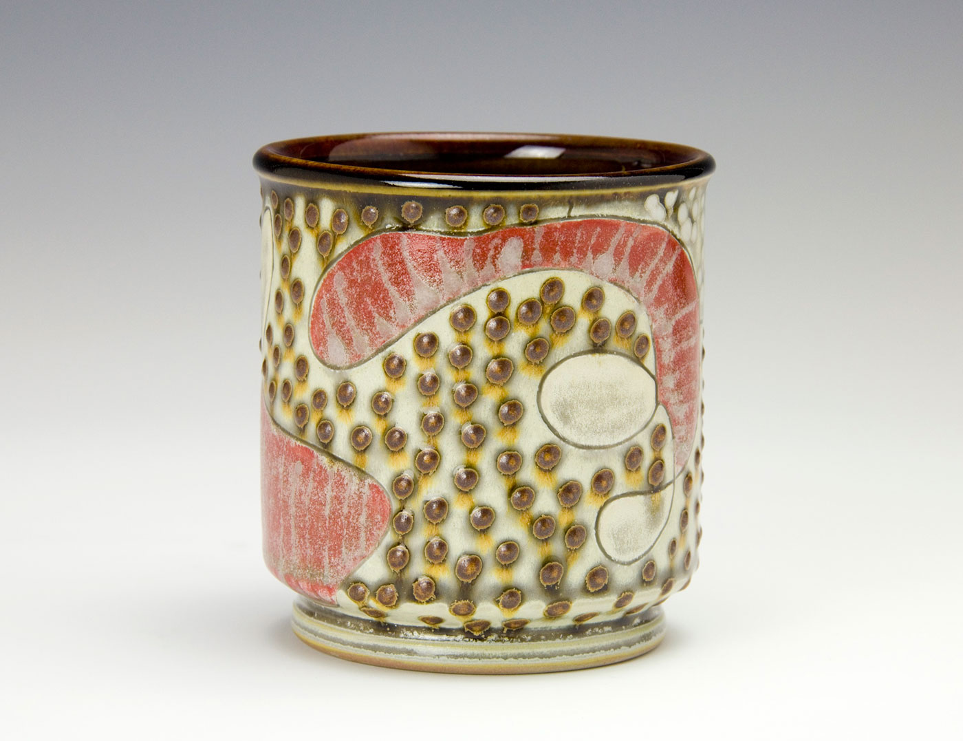 Pattern-Medley-pottery-cup-Samantha-Henneke.jpg