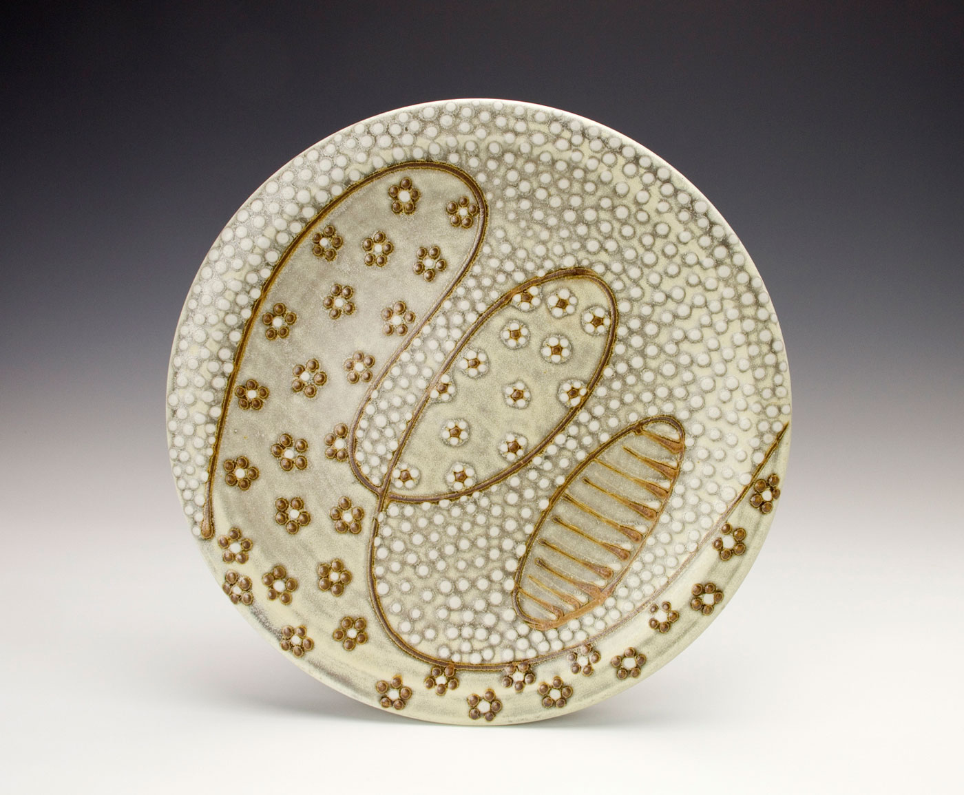 Pattern-medley-salad-pottery-plate-Samantha-Henneke.jpg