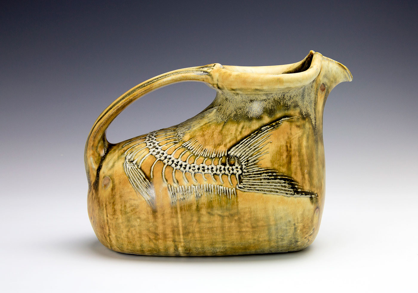 Fossil-Fish-Barrell-Pitcher-Bruce-Gholson-Bulldog-Pottery.jpg