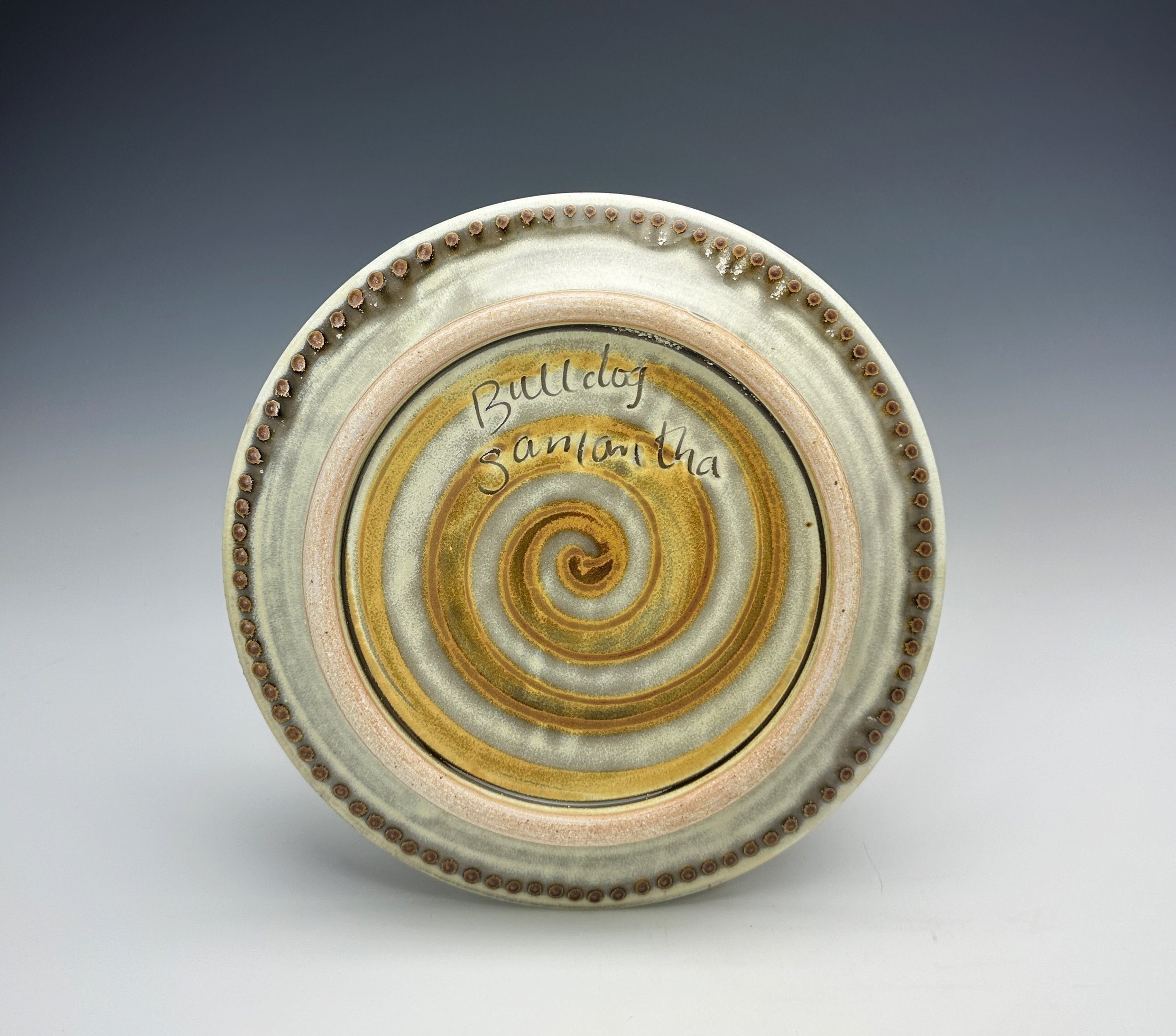 salad plate 1 back_1070.JPEG