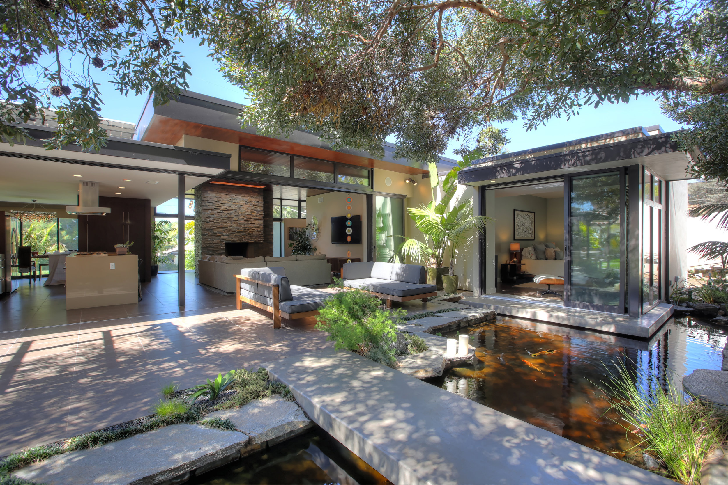 Patio2A.jpg