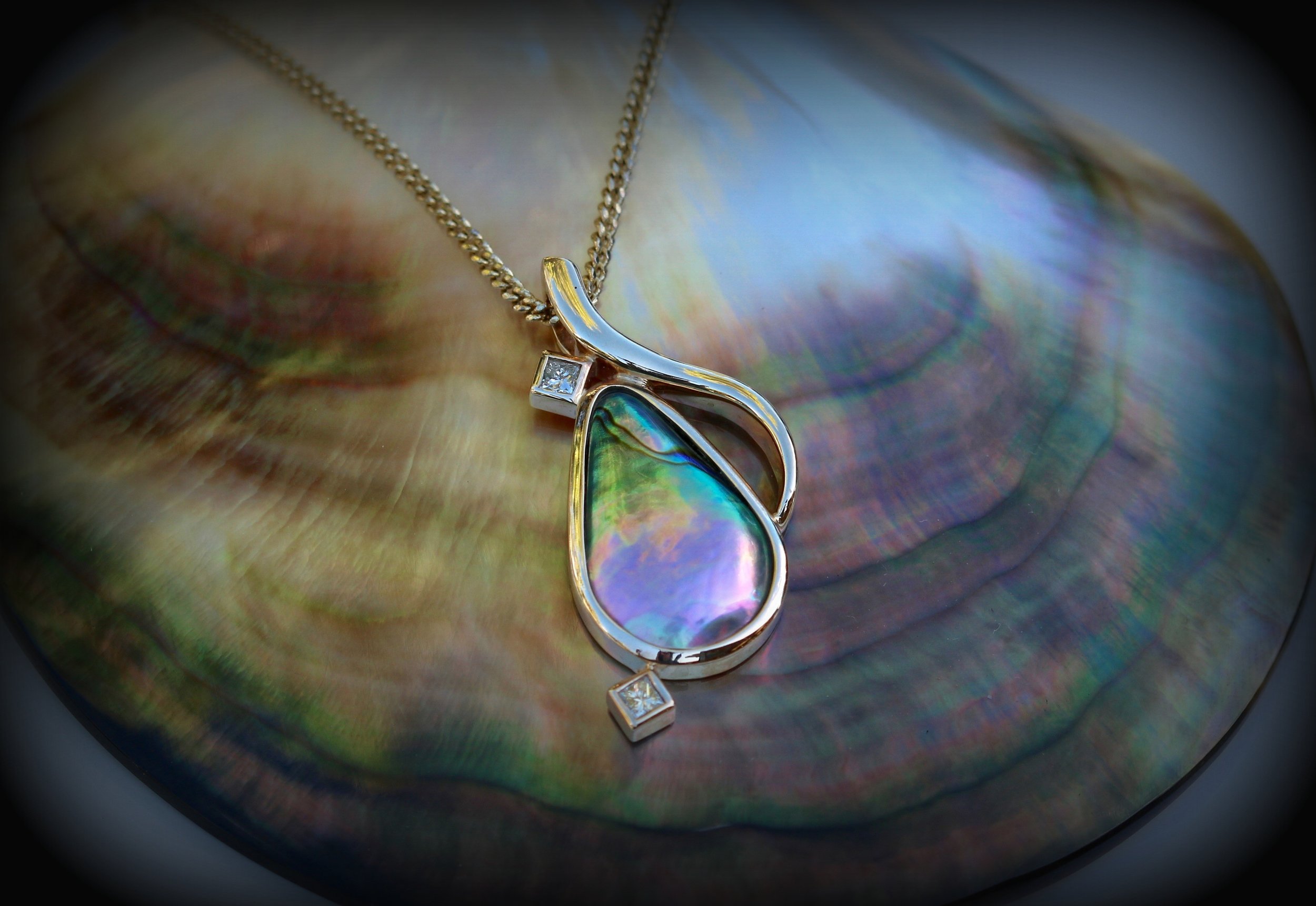 Teardrop mystique.jpg