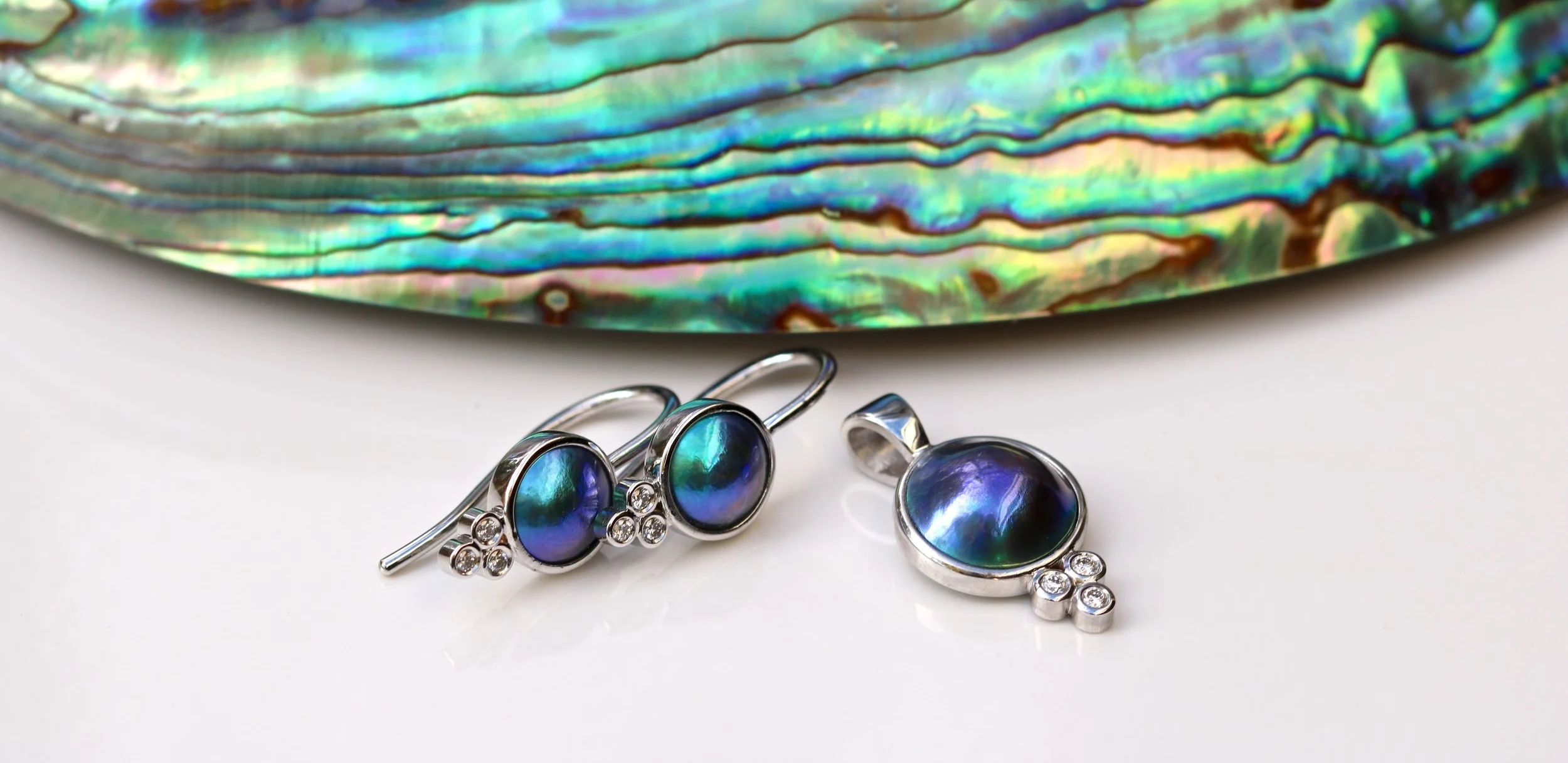 earring & pendant BG white gold paua shell2.jpg