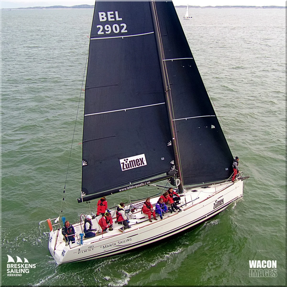Perfekt stående Uni-Titanium storsegel till en Beneteau First 40.
