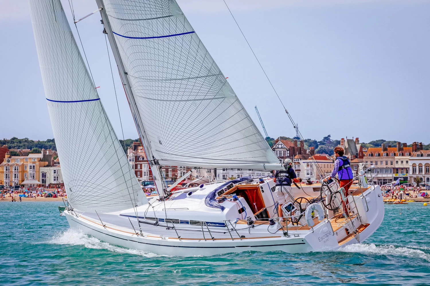 An Arcona 380 with Tape-Drive carbon Spectra Double Taffeta mainsail and roller-furling genoa with vertical battens.