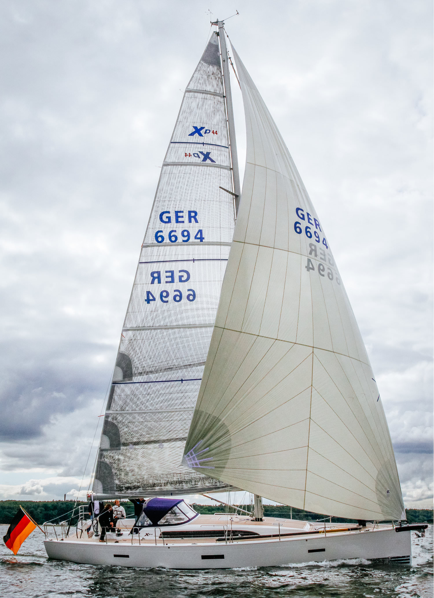UK+Sailmakers+XP-44+Code+0.jpg
