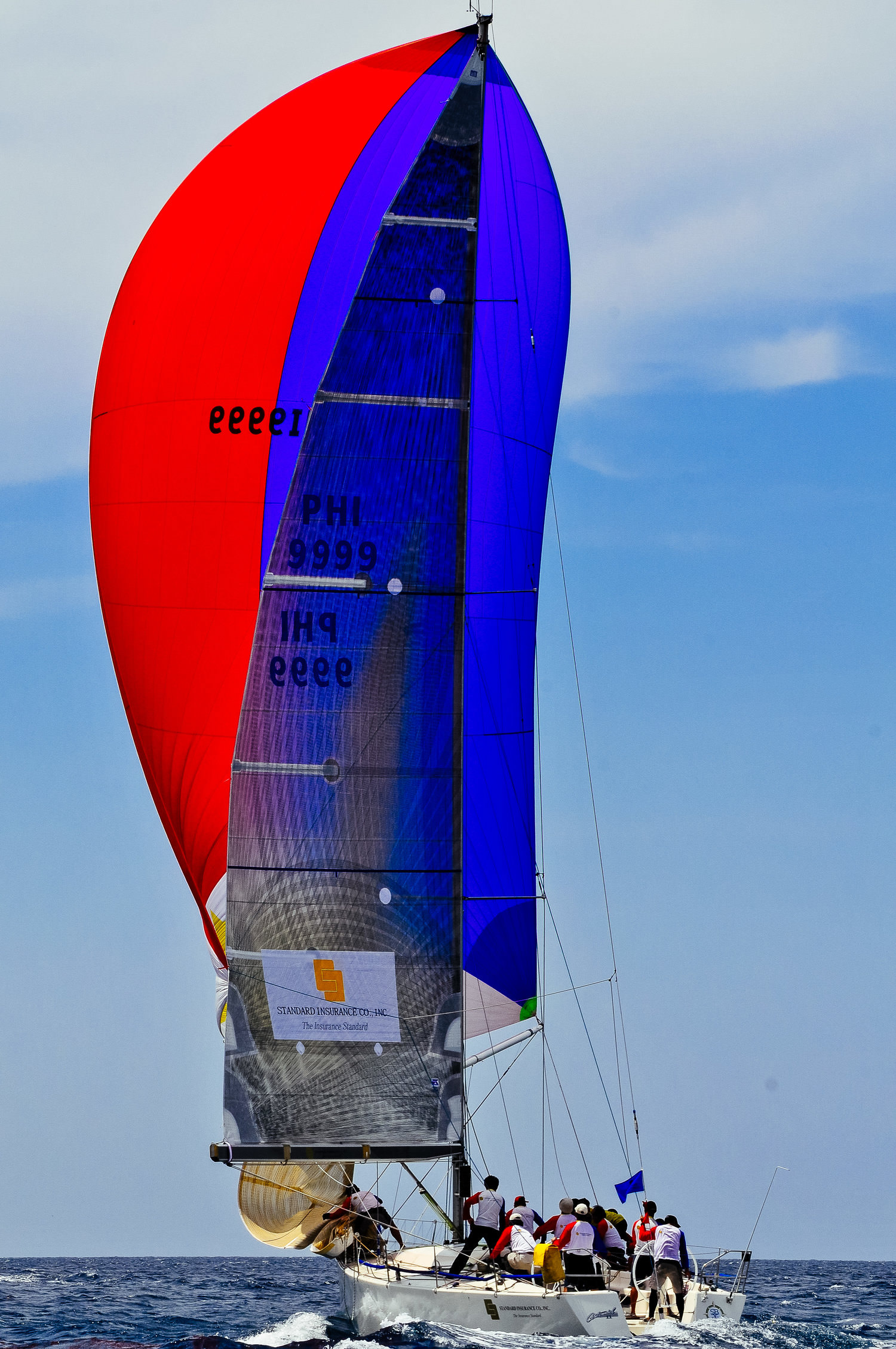 The Sydney 46 CENTENNIAL länsandes med en S2