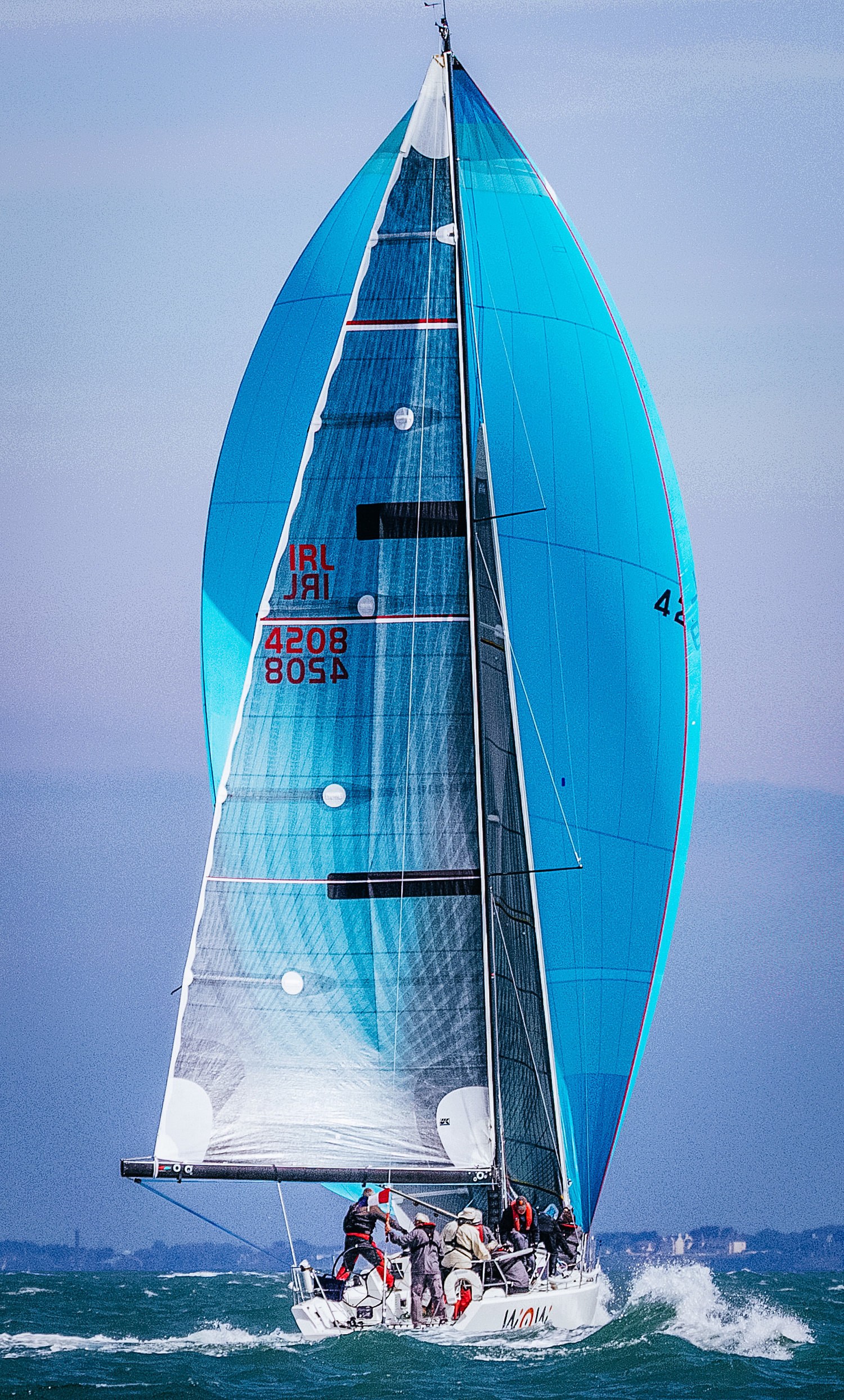 Farr 42 WOW - Don Laoghaire 2015 med en A5 asymmetrisk spinnaker