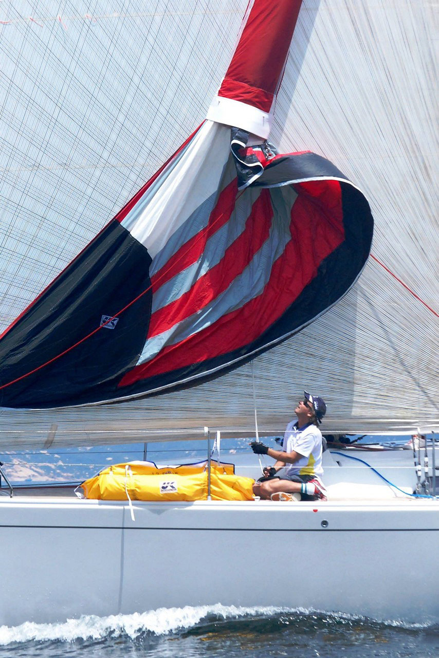 Cruising+spinnaker+dousing+sock.jpg