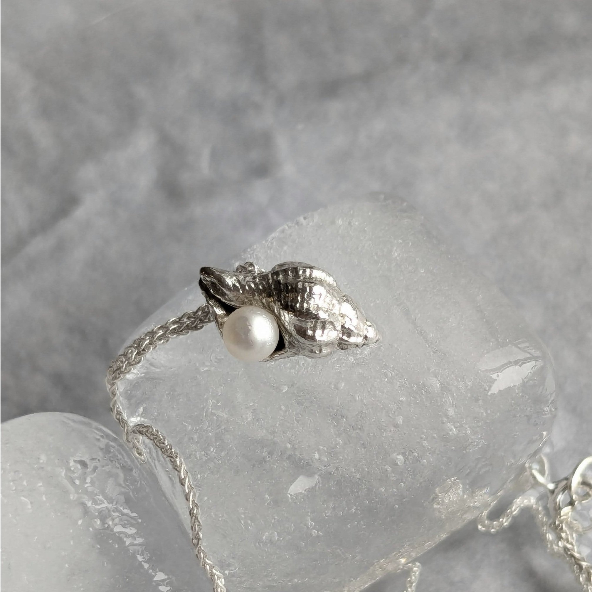 Necklace Montauk Shell With Pearl Silver