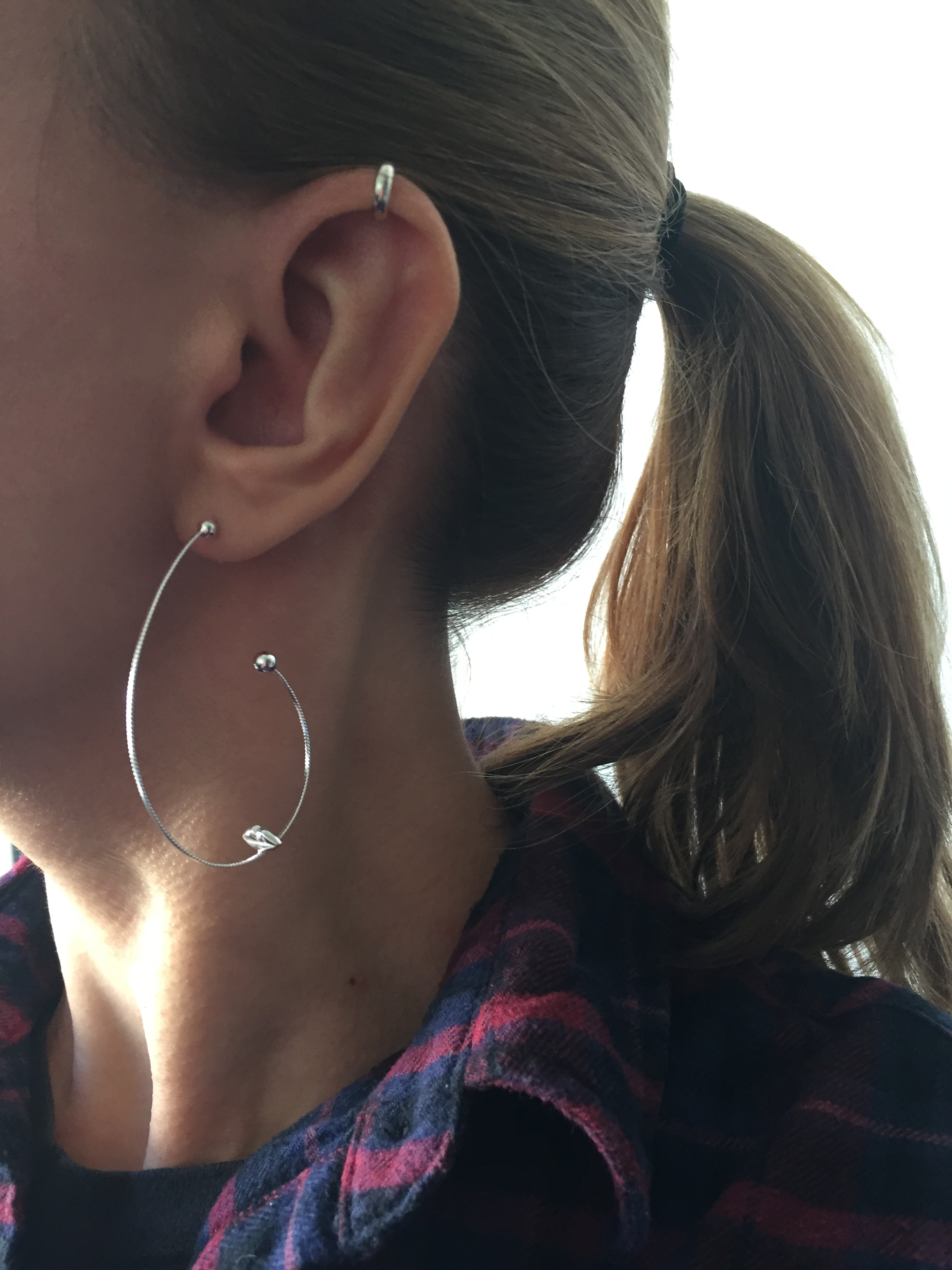 Hoops Silver Kisses