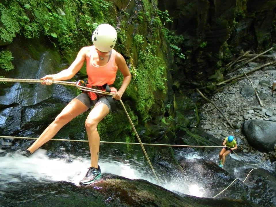 waterfall+rappelling