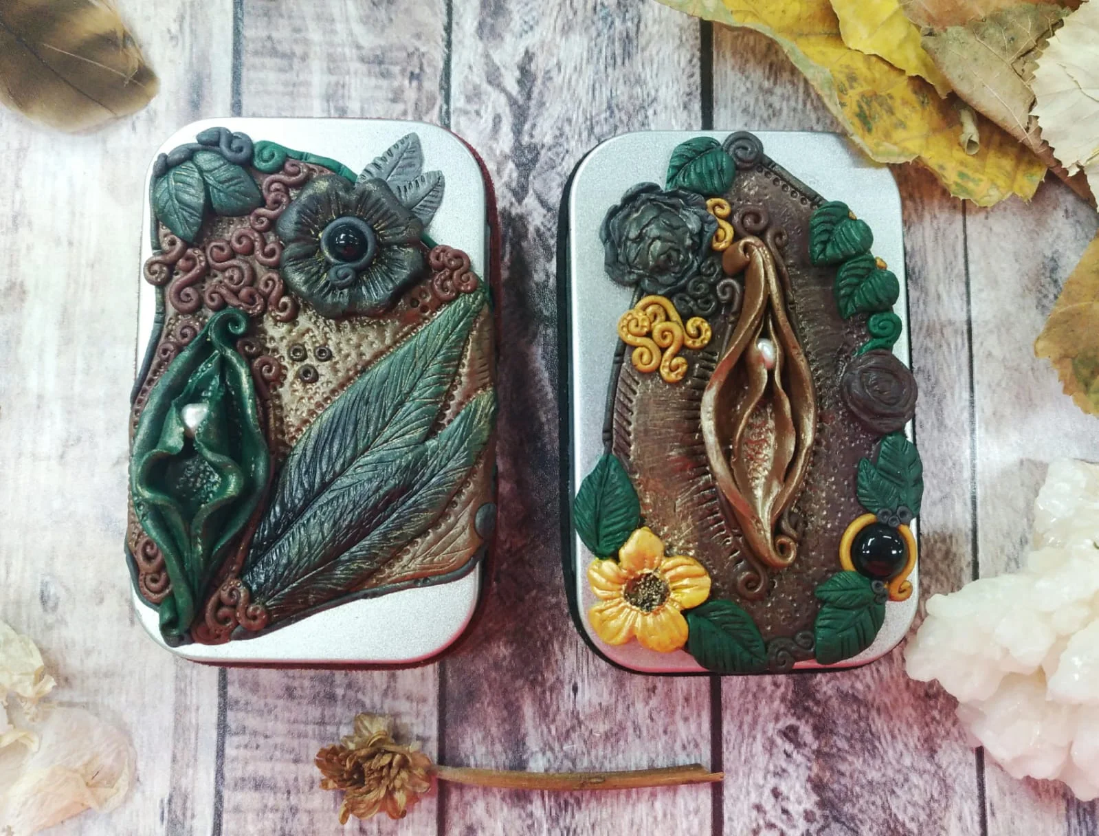 Gitana- yoni tins .JPG