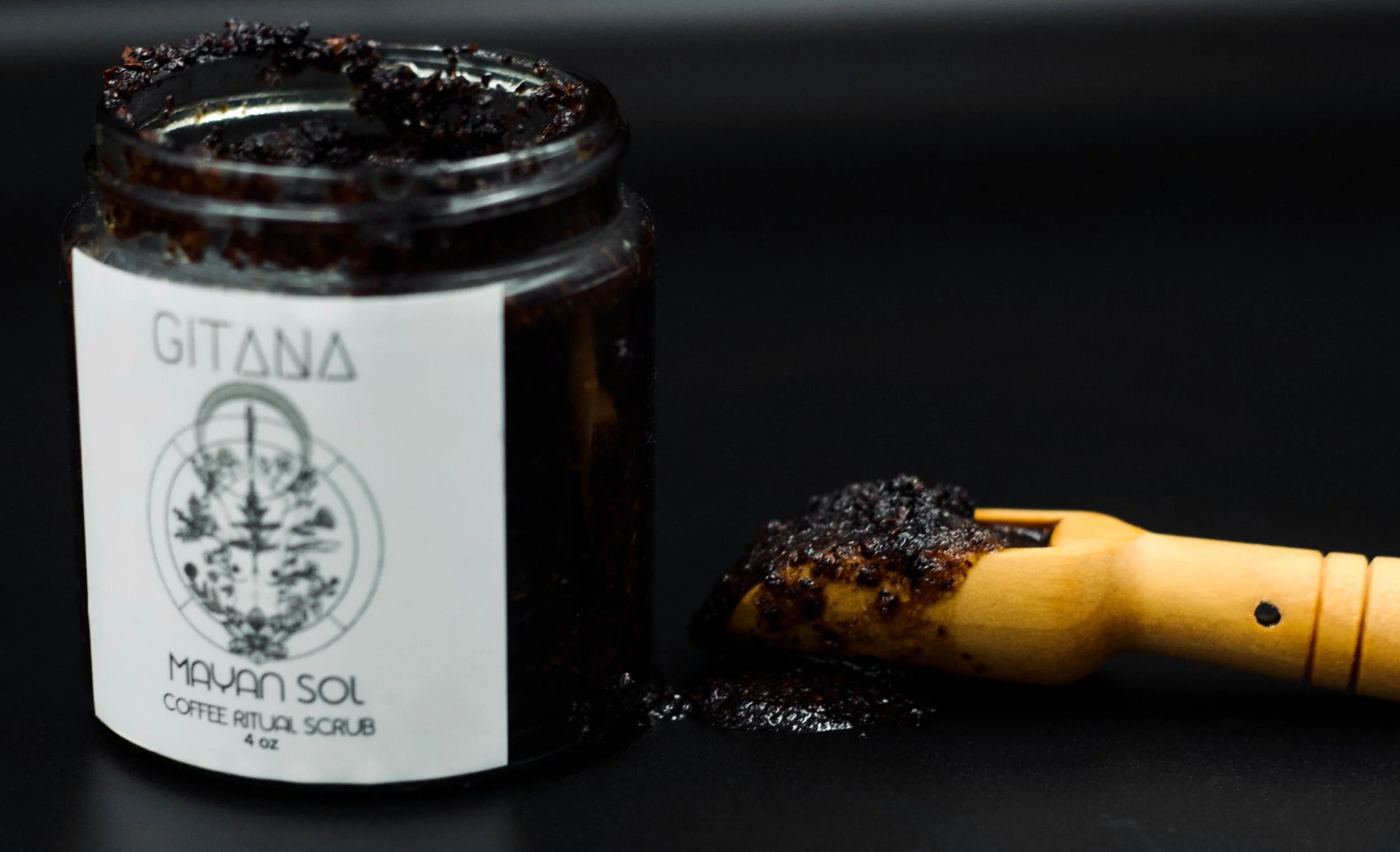 FC33B8D4-BB7F-4934-B8D9-391EC5E35297