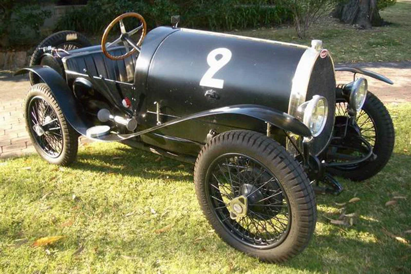 bugatti-1923.jpg