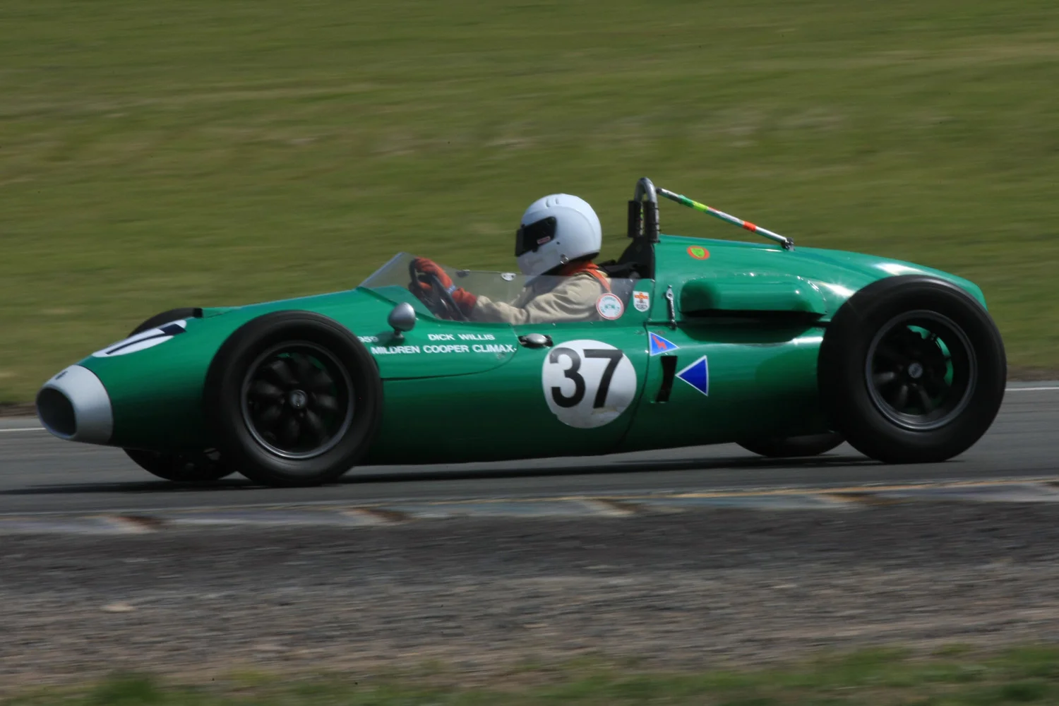 PAS_8985r.jpg