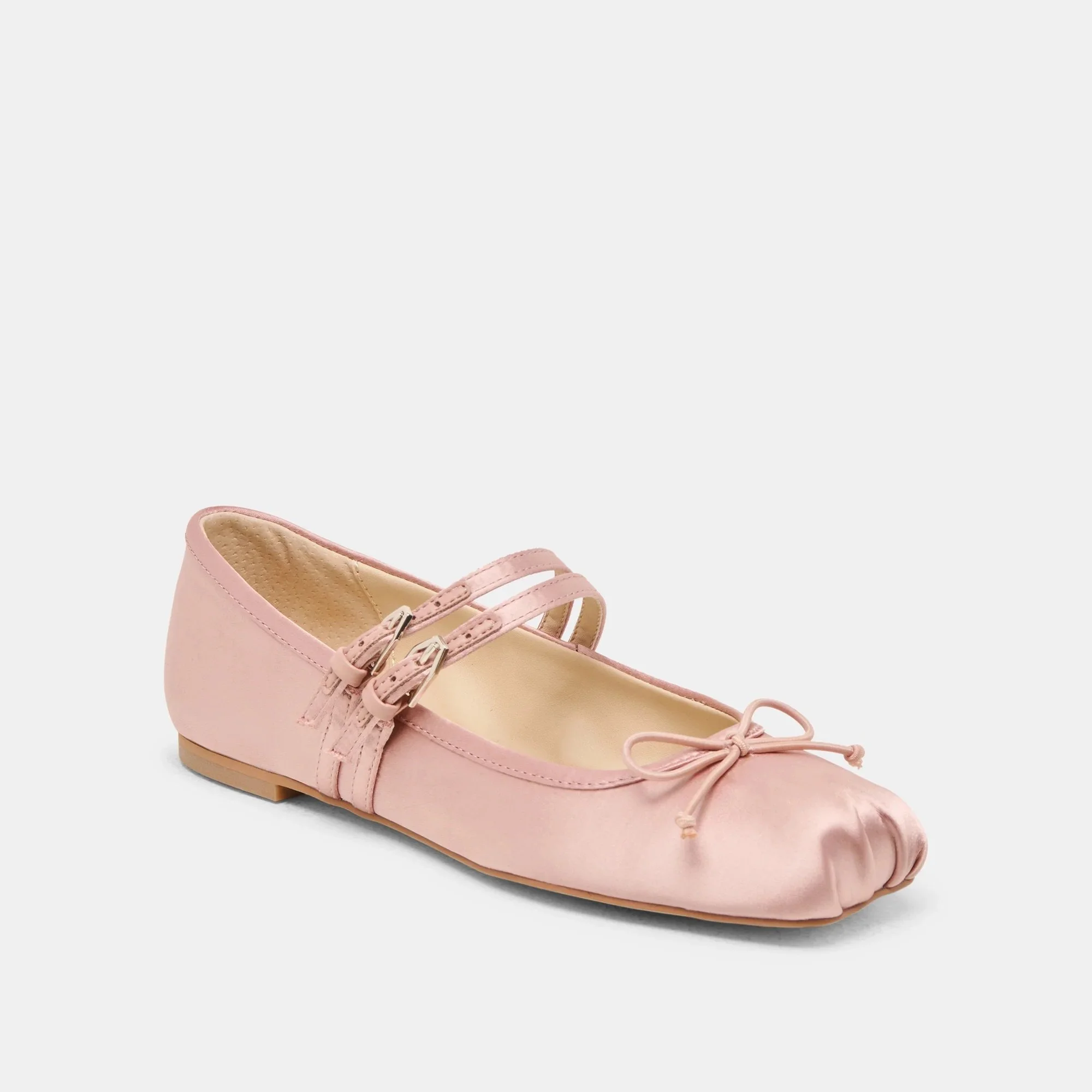 DOLCEVITA-FLATS_GIBSEN_BLUSHSATIN-01.jpeg