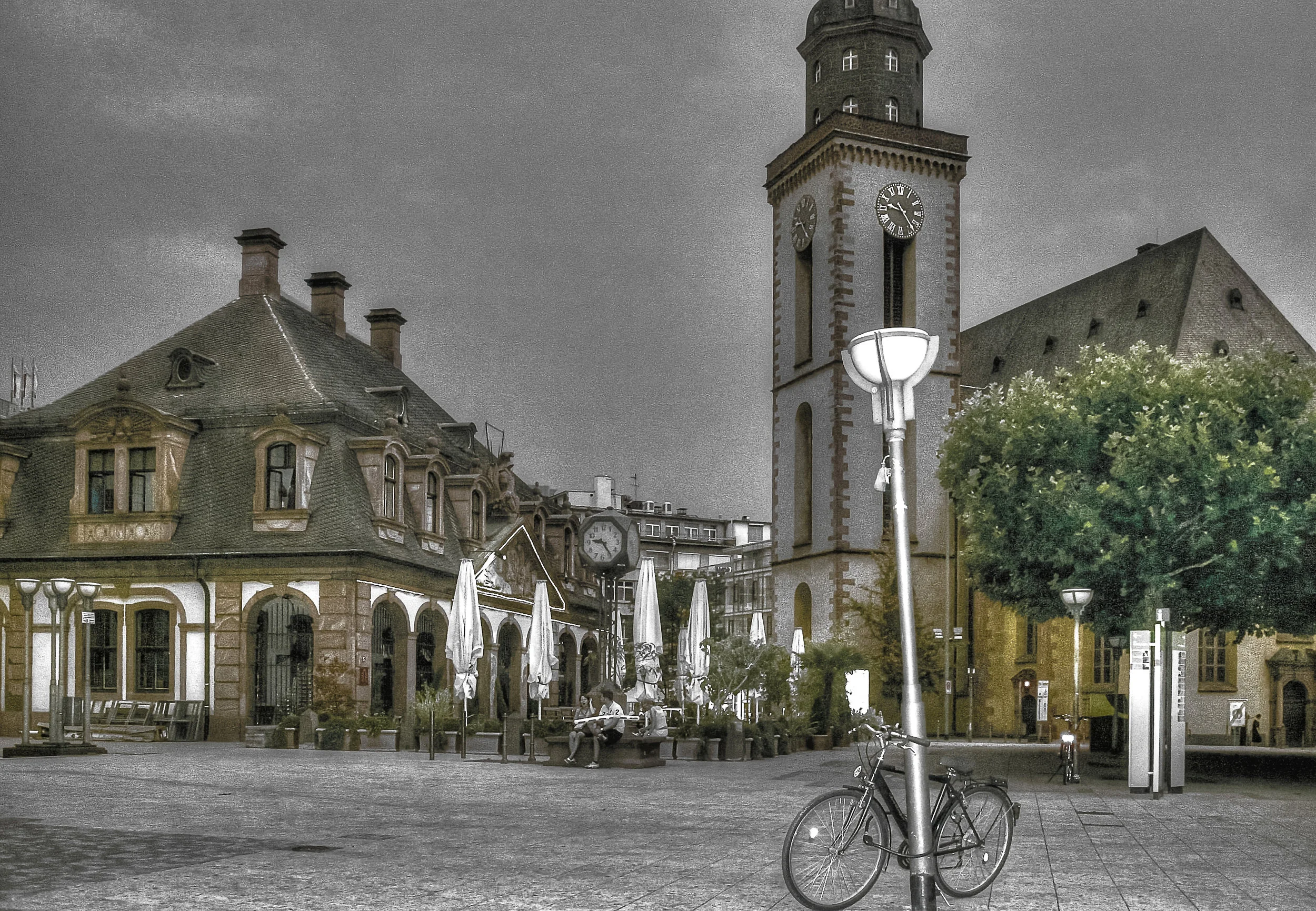 Germany 2006 (799).1JPG_tonemapped.jpg