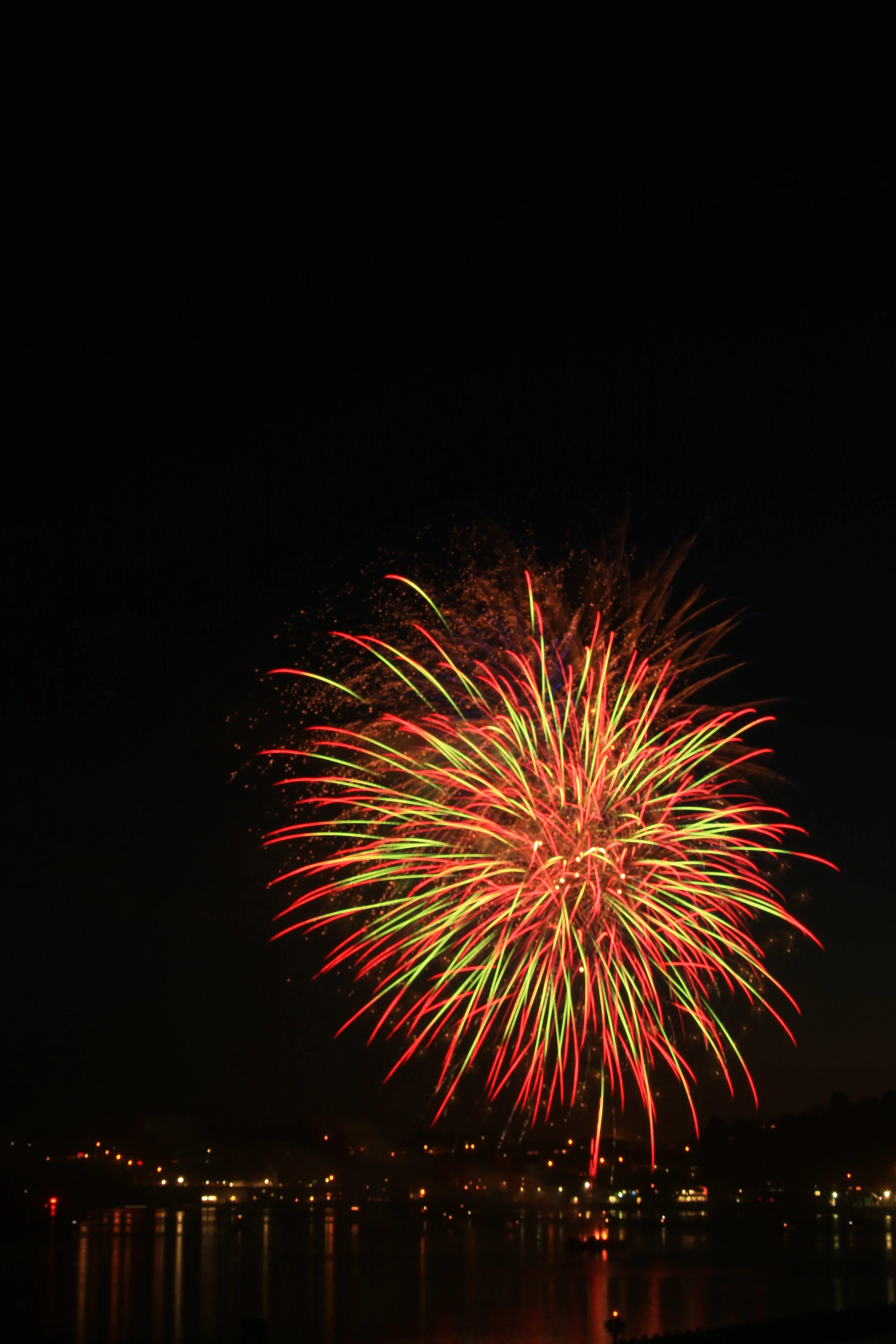 Newport fireworks (12).JPG