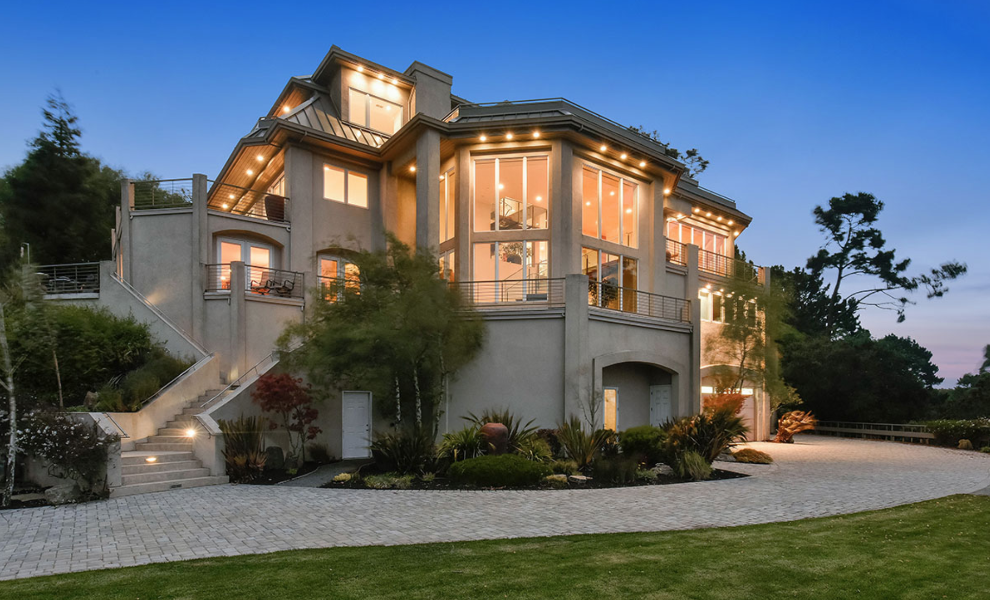 SOLD | 16 Woodmont Way $4,000,000