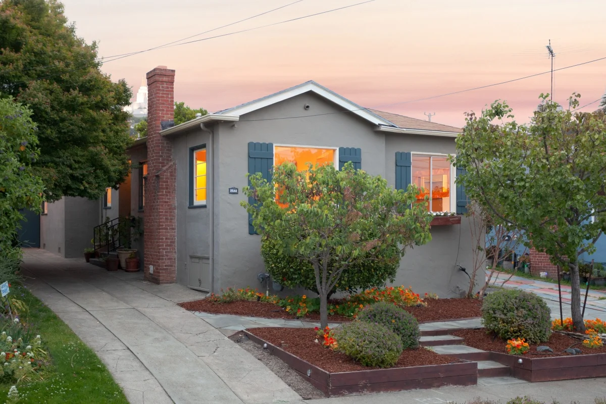 SOLD | 2544 CARMEL STREET, OAKLAND $980,000