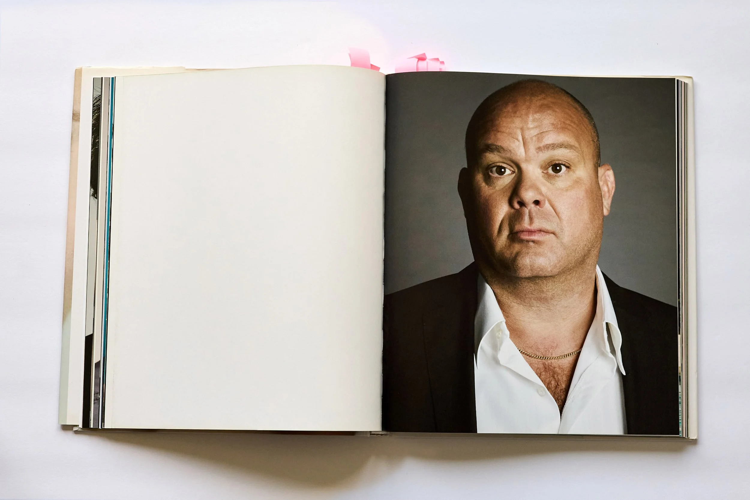 26.003 wedsite (book)0133A.jpg