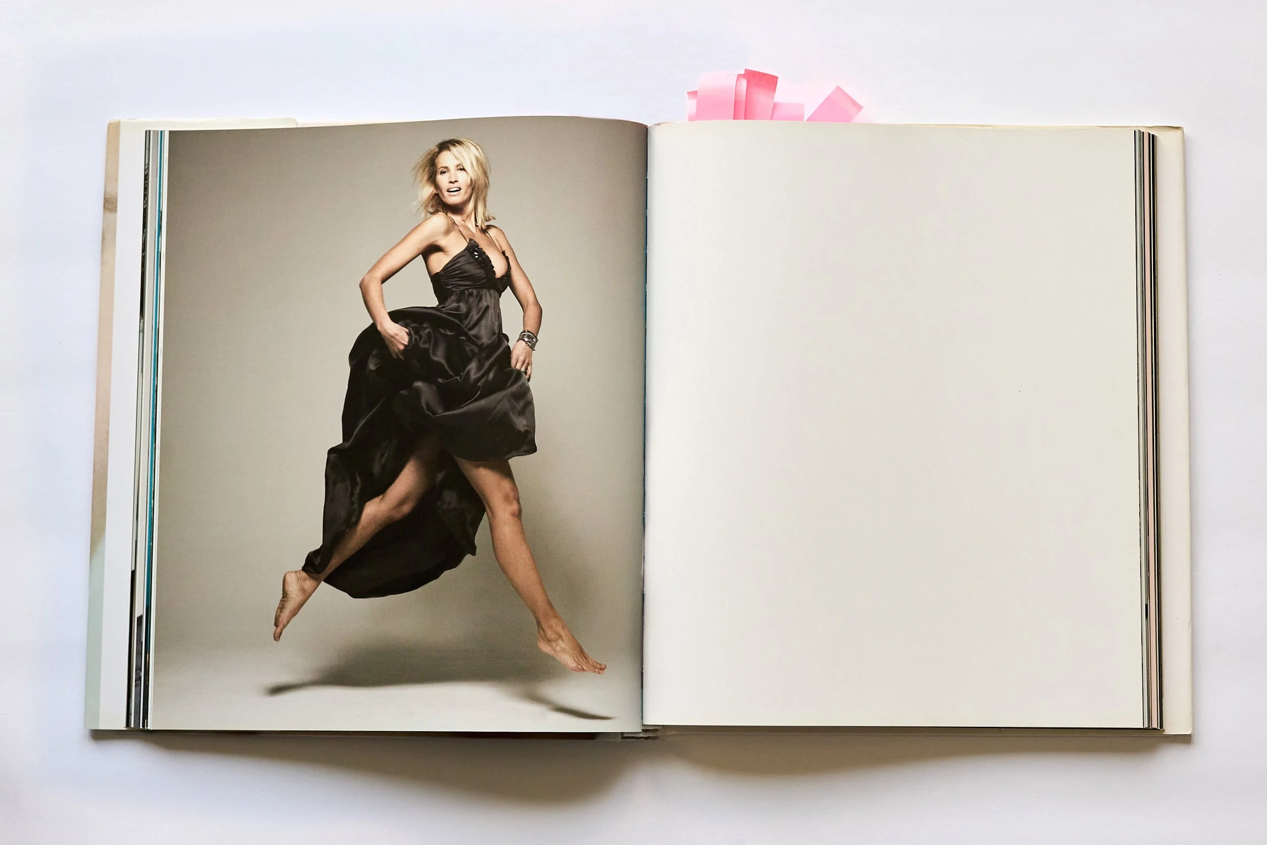 26.003 wedsite (book)0146AAA.jpg