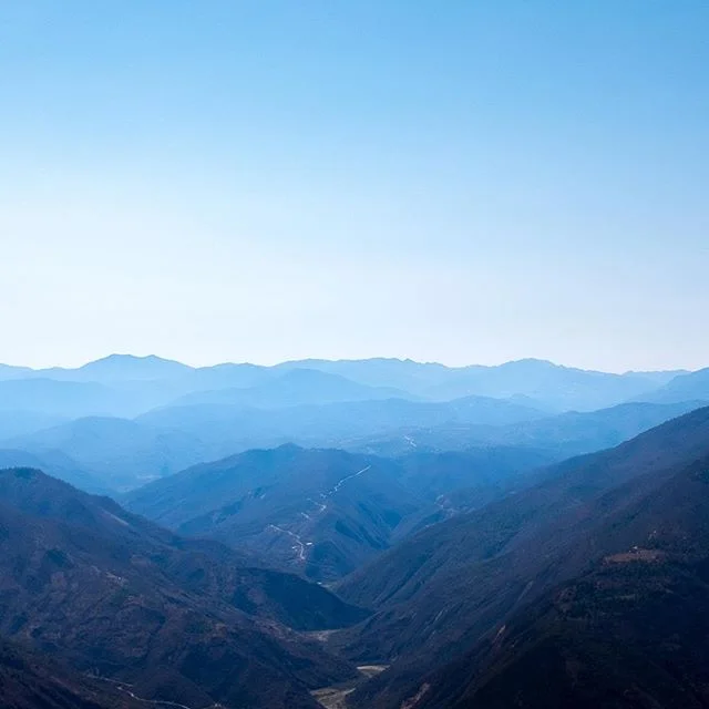 These are the sights I need this year.
&bull;
&bull;
&bull;
&bull;
&bull;
&bull;
&bull;
&bull;
#photography #mountains #outdoorphotography #outsideisfree #bluesky #travel #travelmore #fuji #35mm #mexico #hike #hikemore