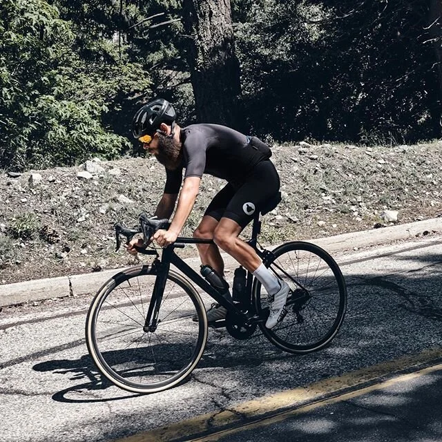 Aesthetics matter, and you can&rsquo;t go wrong with back and white.
@cadence_43 @blacksheepcycling @pocsports @garmincycling @girocycling &bull;
&bull;
&bull;
&bull;
&bull;
&bull;
&bull;
&bull;
&bull;
&bull;
&bull;
&bull;
&bull;
&bull;
&bull;
#ridey