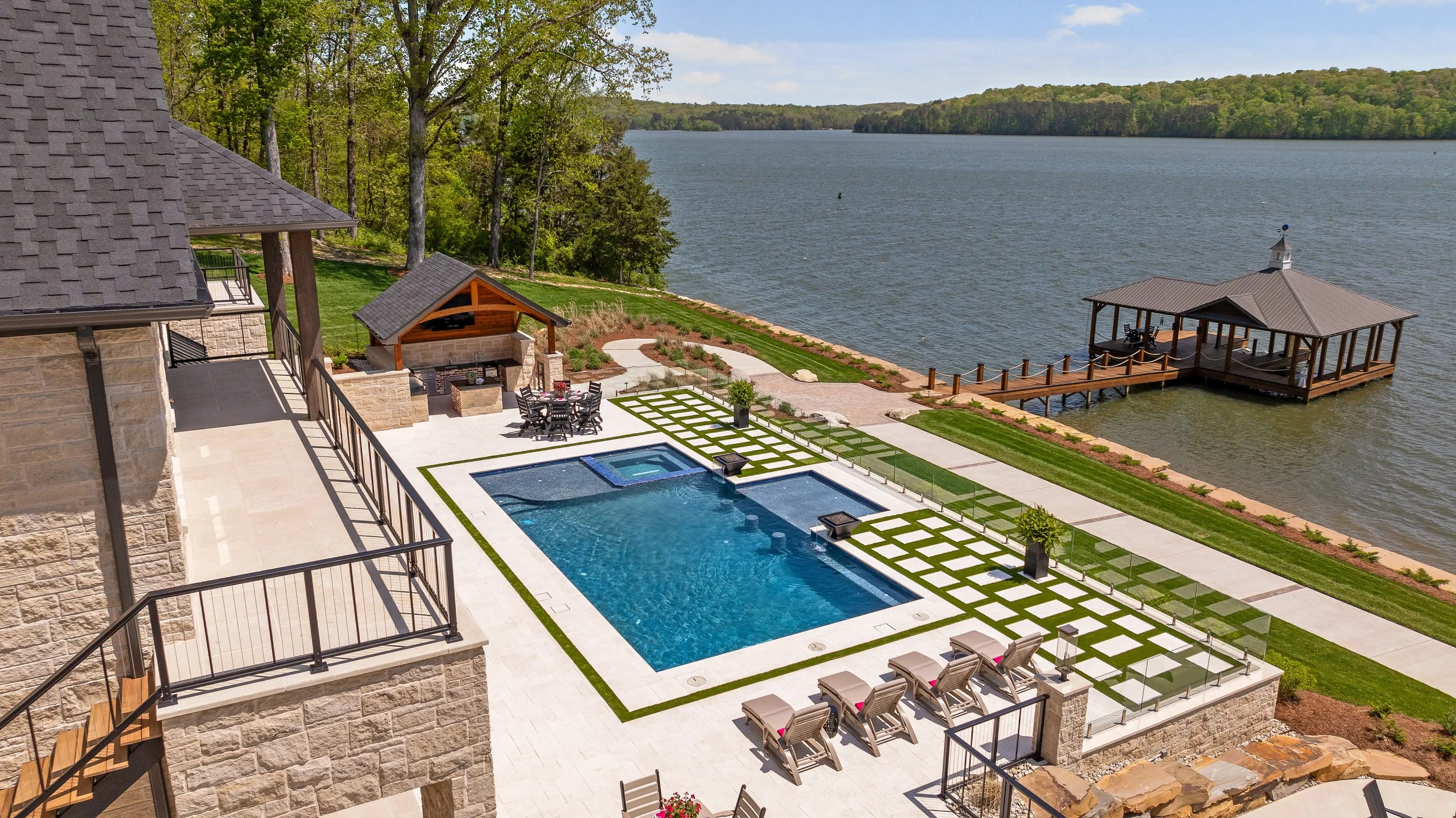 24-CS - Lee (Pool)-24.jpg