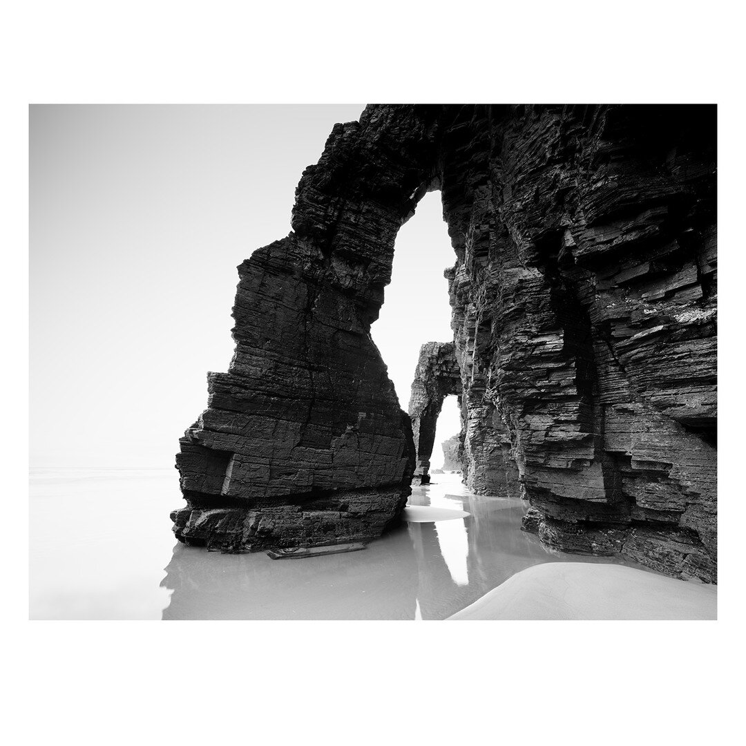 Arches on Catedrais Beach Study 3, Spain
.
.
.
#landscapephotography
#mediumformatphotography
#blackandwhitephotography
#blackandwhite
#bnw
#monochrome
#monoart
#bw
#monotone
#monochromatic
#fineart_photobw
#geraldberghammer
#silverfineart
#minimalis
