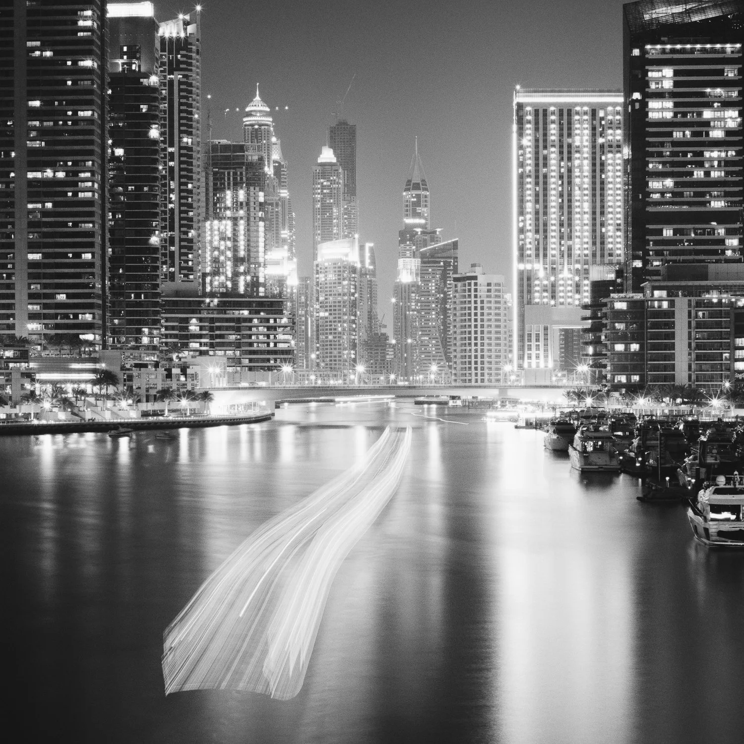 Gerald Berghammer | Stop and Go, Dubai, Edition | Matted Fine Art Print for Sale