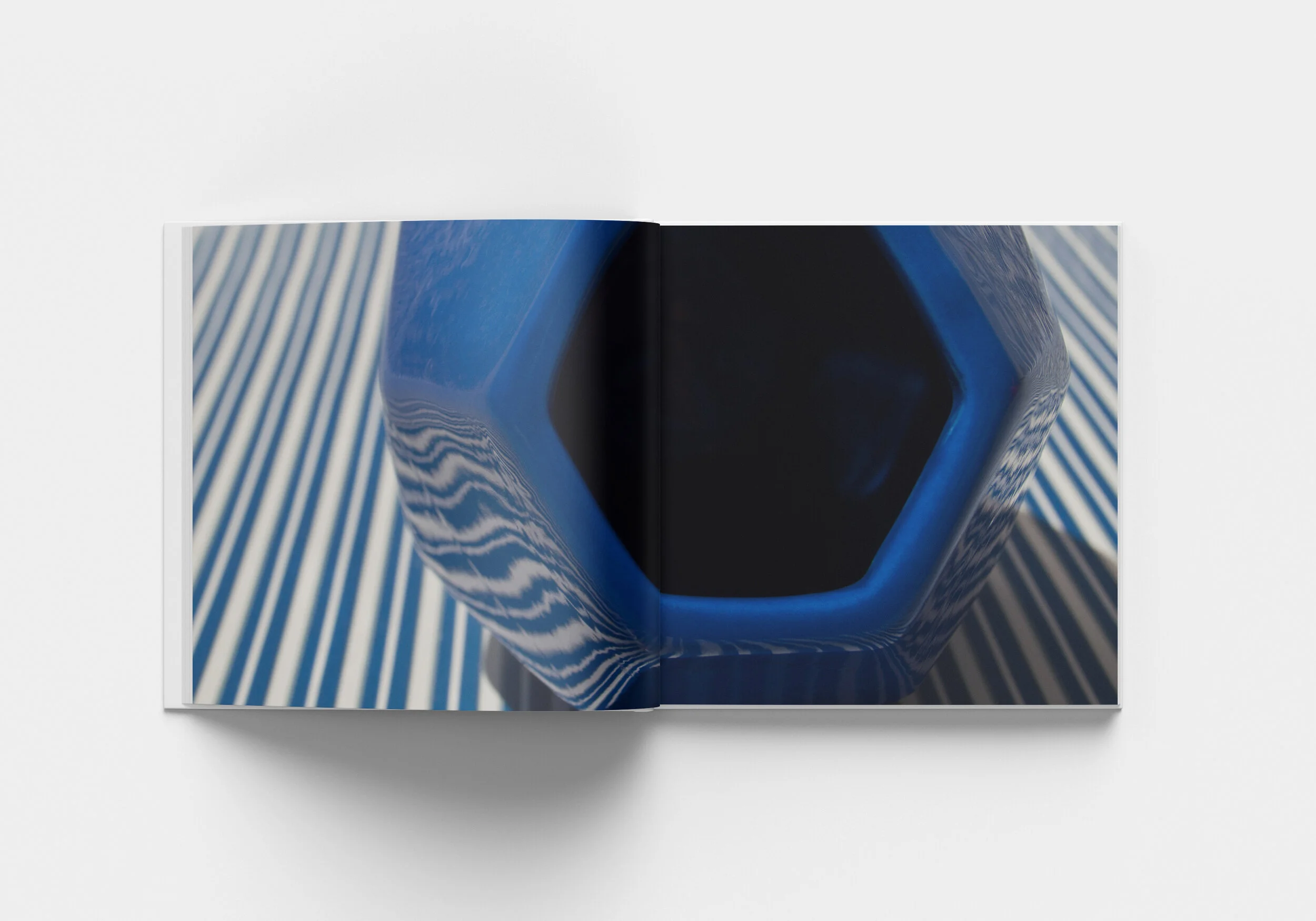 THESIS_BOOK_MOCKUP_2.jpg
