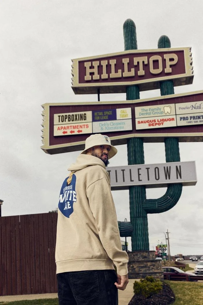 SA_DerrickWhite_Hilltop_0461-R3.jpg