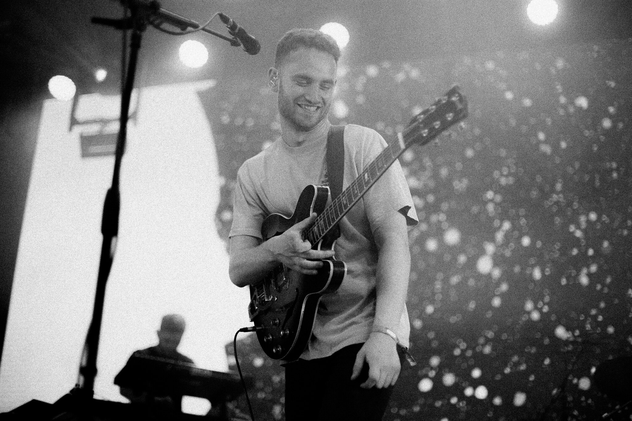 TomMischlive-3.jpg