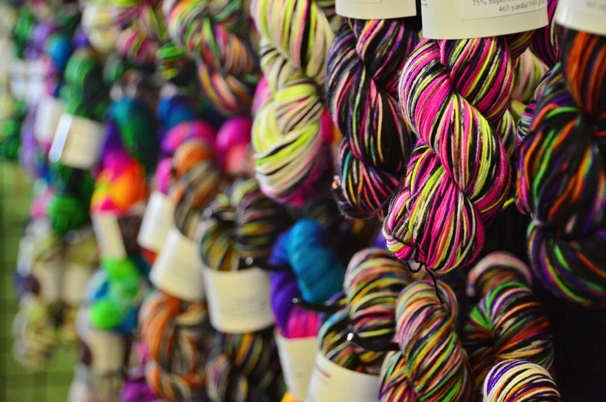 Knitty and Color 4 w@cd31b92368b34e5d86968bc5b36a3860.jpg