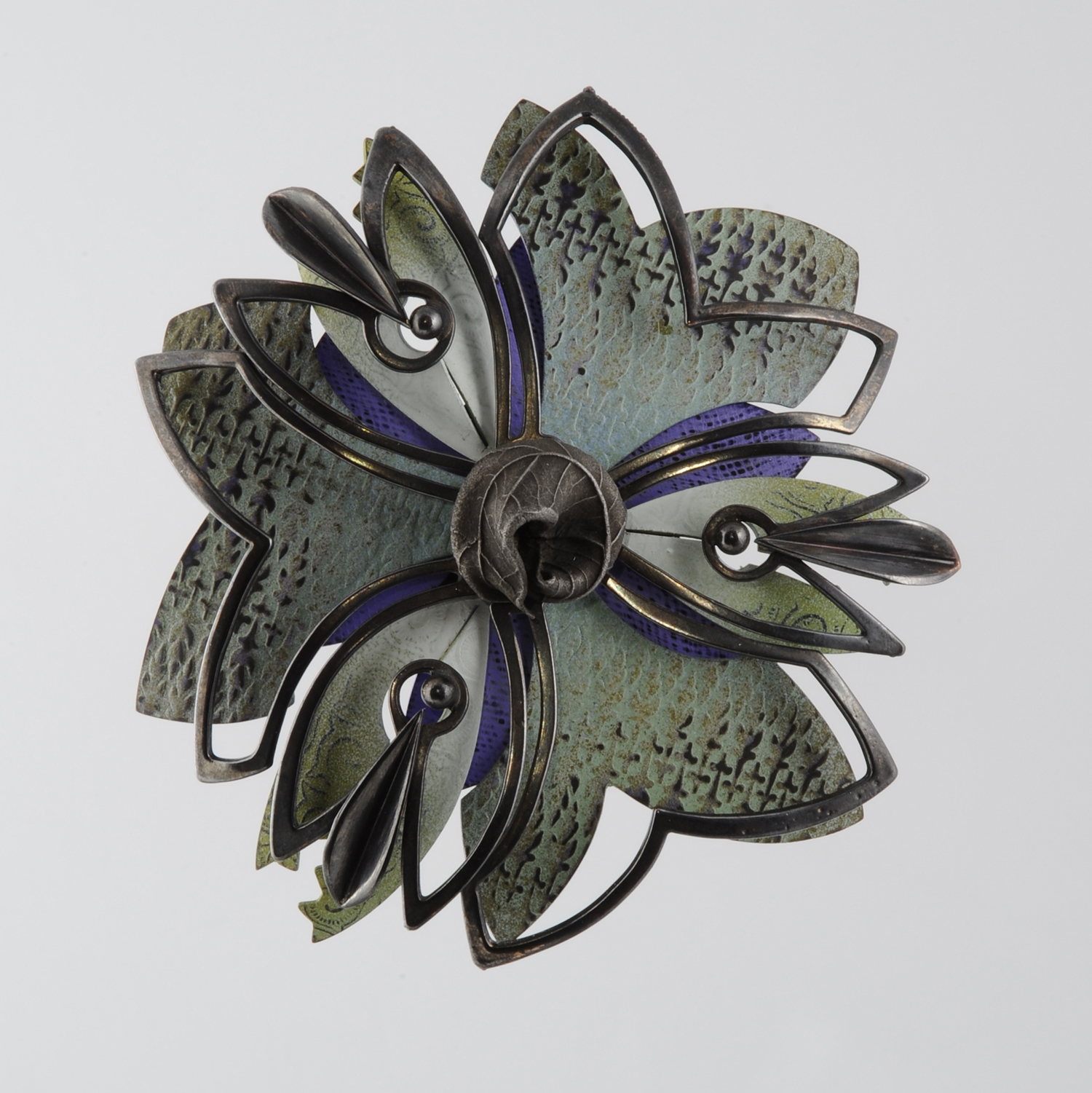 Rosette Brooch 19-15  |  2015  |  bronze, acrylic lacquer  |  4 x 4 x 1.25 inches