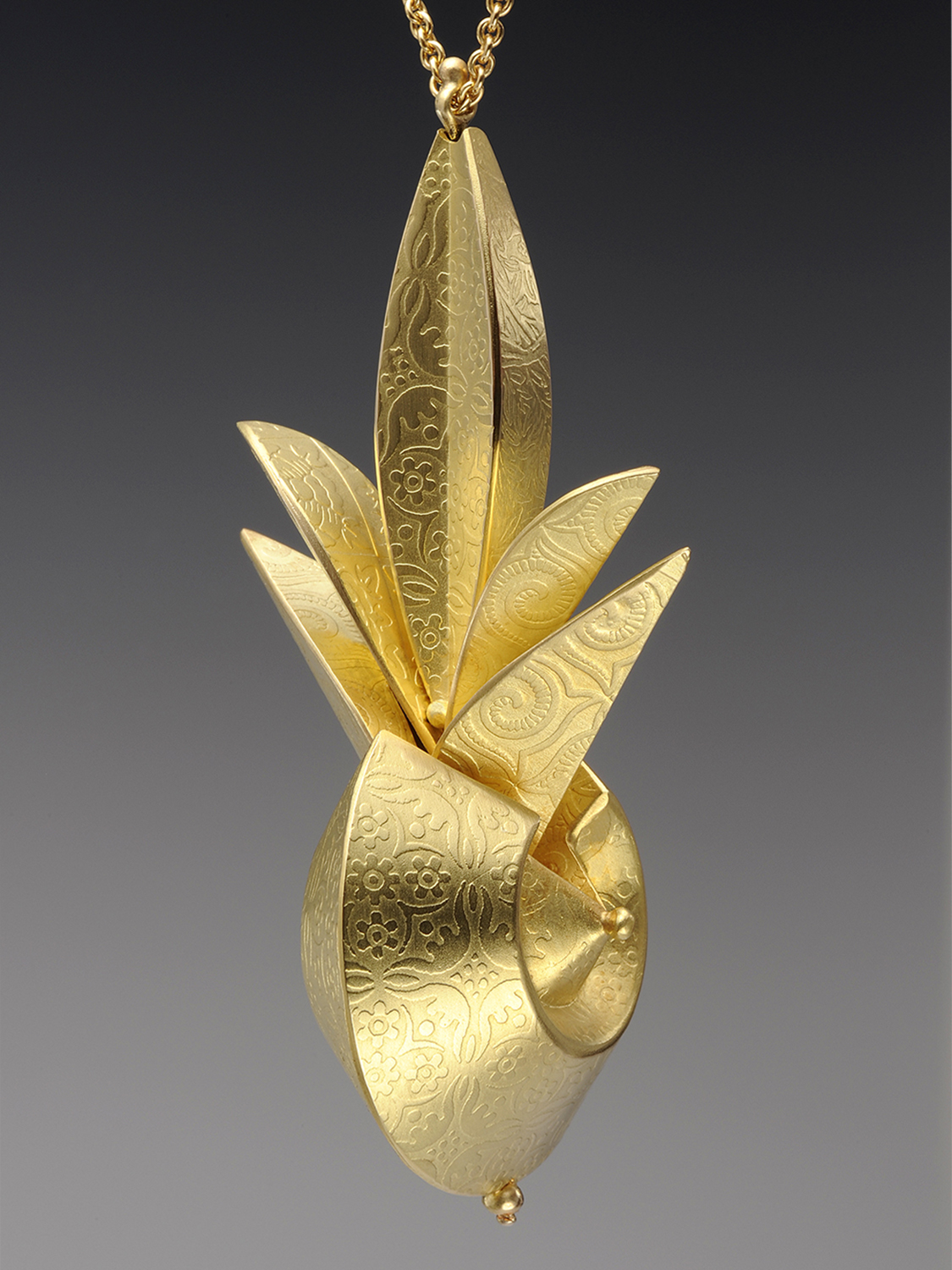 Gold Pendant  |  1999  |  18k gold  |  3.25 x 1.5 x 1.5 inches