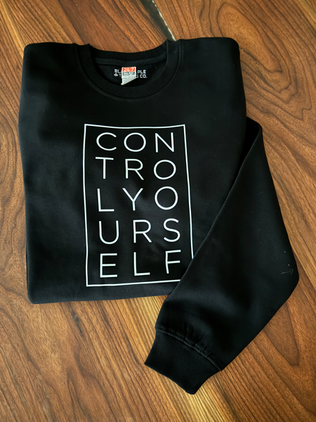 CY_Black-Crewneck_v1.png