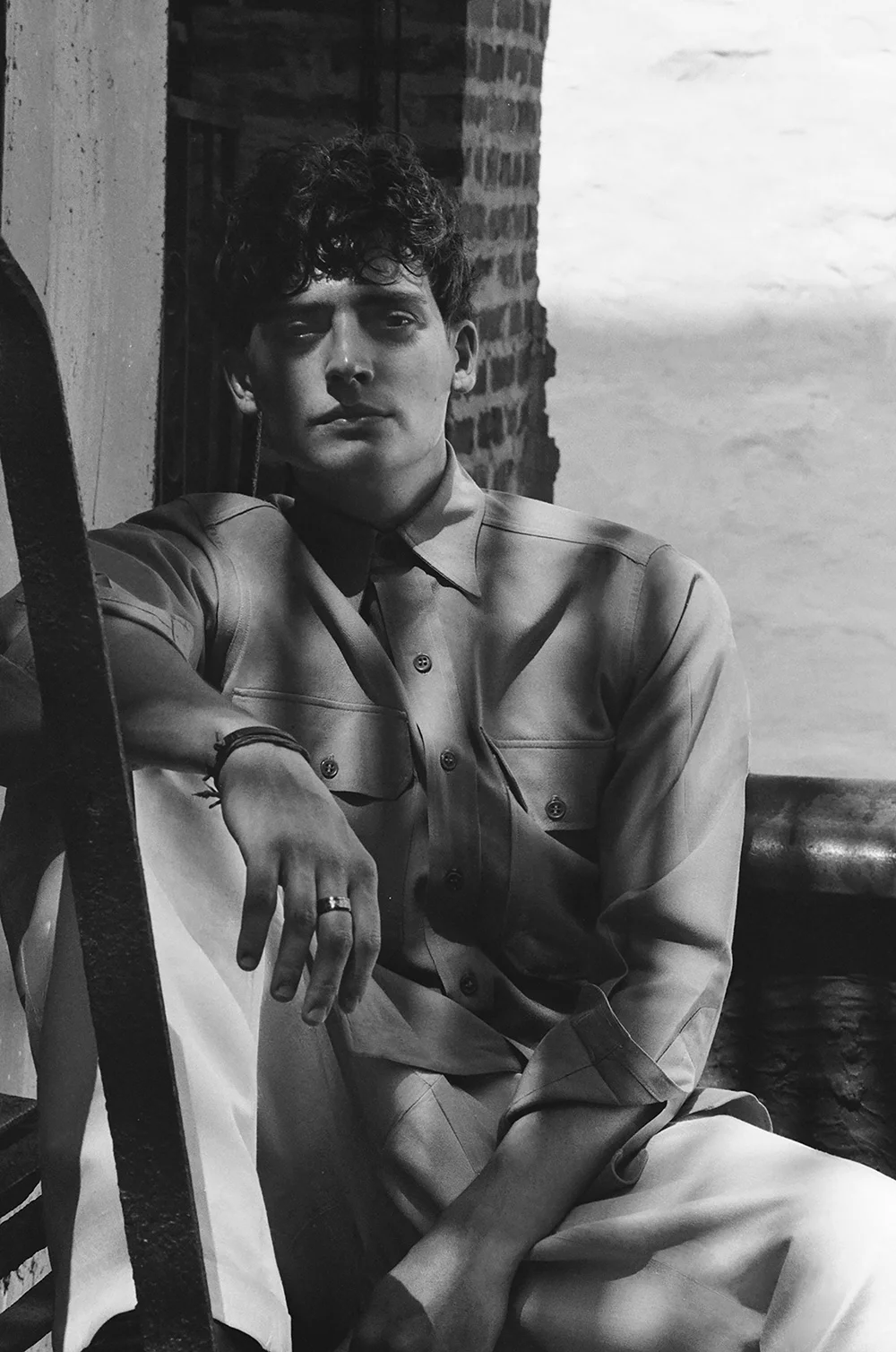 monrowe-Aneurin-Barnard-20397_FBA_004-27.jpg