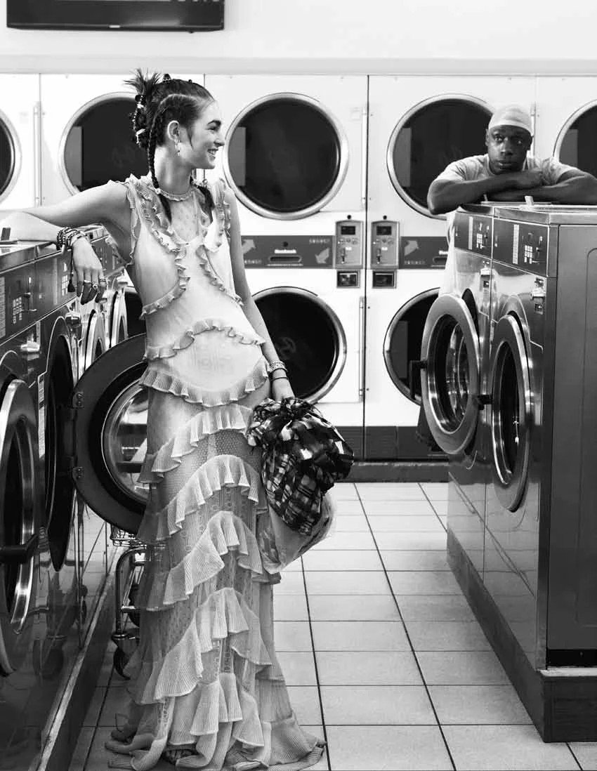 ELLE_ITA Little Have-6 copy.jpg