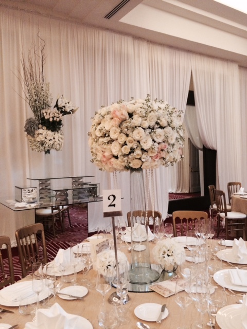 lovely-weddings.jpg