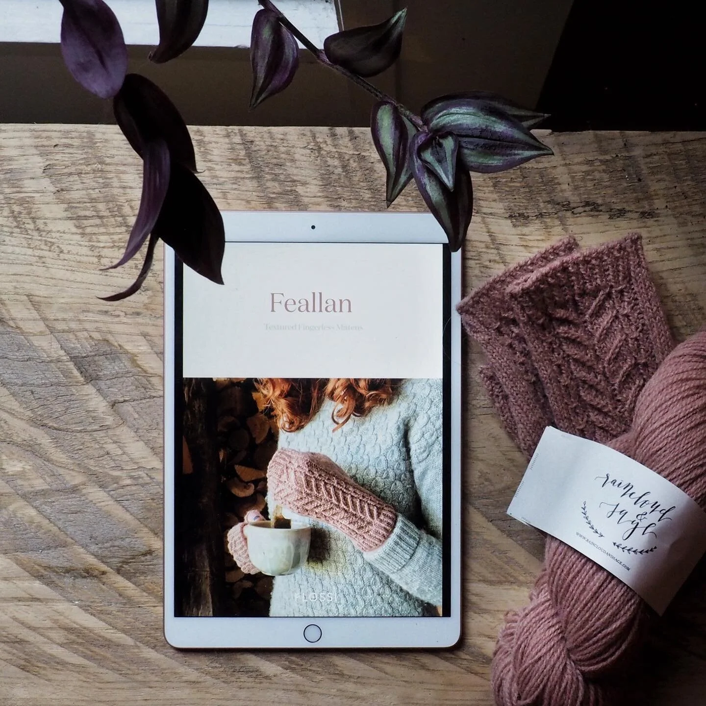 All the to-do&rsquo;s have been crossed off my list for the release of Feallan tomorrow. I&rsquo;m really excited! It&rsquo;s been a while since I published a new pattern and it feels like it&rsquo;s officially kicking off my Autumn.🍂
.
Feallan has 