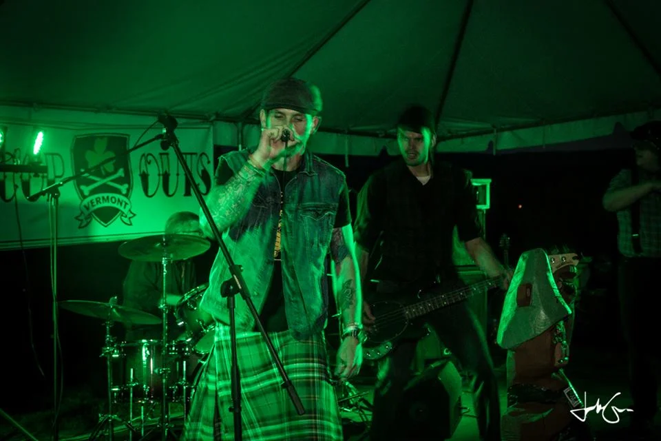 nemba jay ndan mic.jpeg