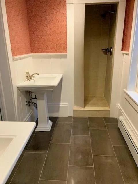 IMG_3506-remove shower curtain to use shot.JPG