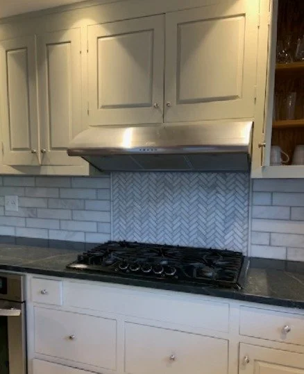 kitchen shot good.JPG